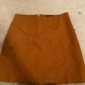 brown leather skirt
